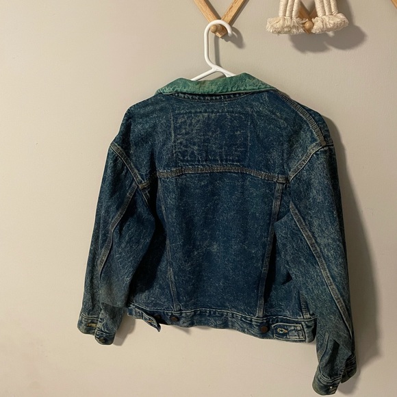 VINTAGE LEVI STRAUSS JEAN JACKET - Picture 4 of 5
